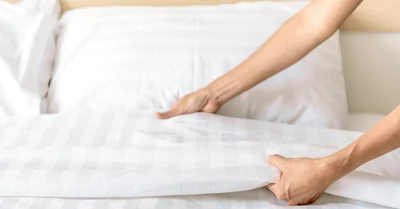 Vízhatlan lepedő gyógyszertár helyett szaküzletből? Mutatjuk, miért éri meg jobban!