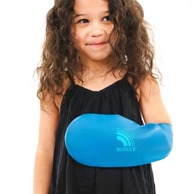 Gipszvédő, kötésvédő fürdőzéshez gyermek kar, Bloccs, M kar